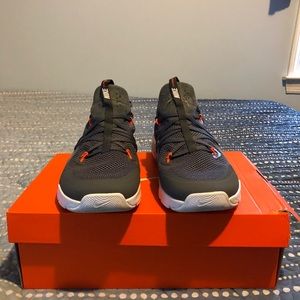 NIKE ZOOM TRAIN COMMAND